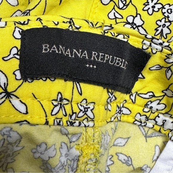 Banana Republic Factory yellow floral print shorts 12 - Picture 3 of 5